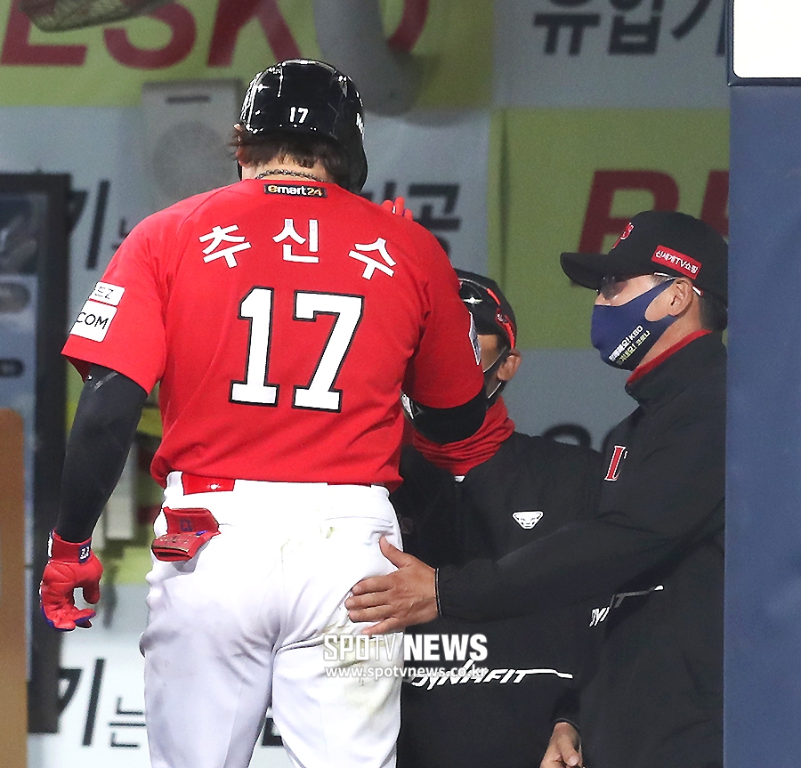 [포토S] 김원형 감독, '추신수 최고야'