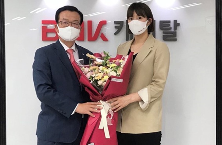 강이슬은 KB, 강아정은 BNK로…여자농구 FA 대어들 연쇄 이동