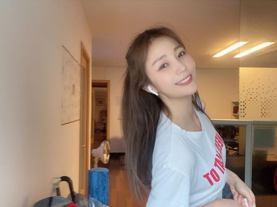 안혜경, 1년 365일 다이어트하는 43세 싱글…볼살 실종 'V라인'