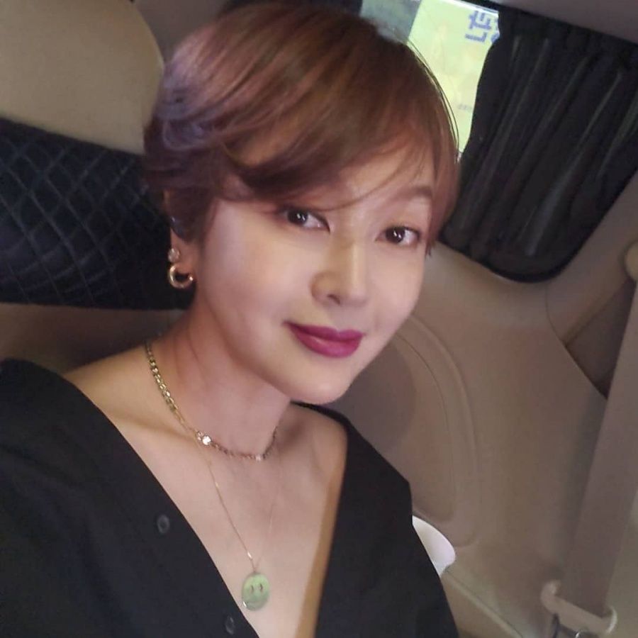 '54세' 이승연, 9kg 감량후 쇄골 노출도 거뜬…리즈시절 그대로