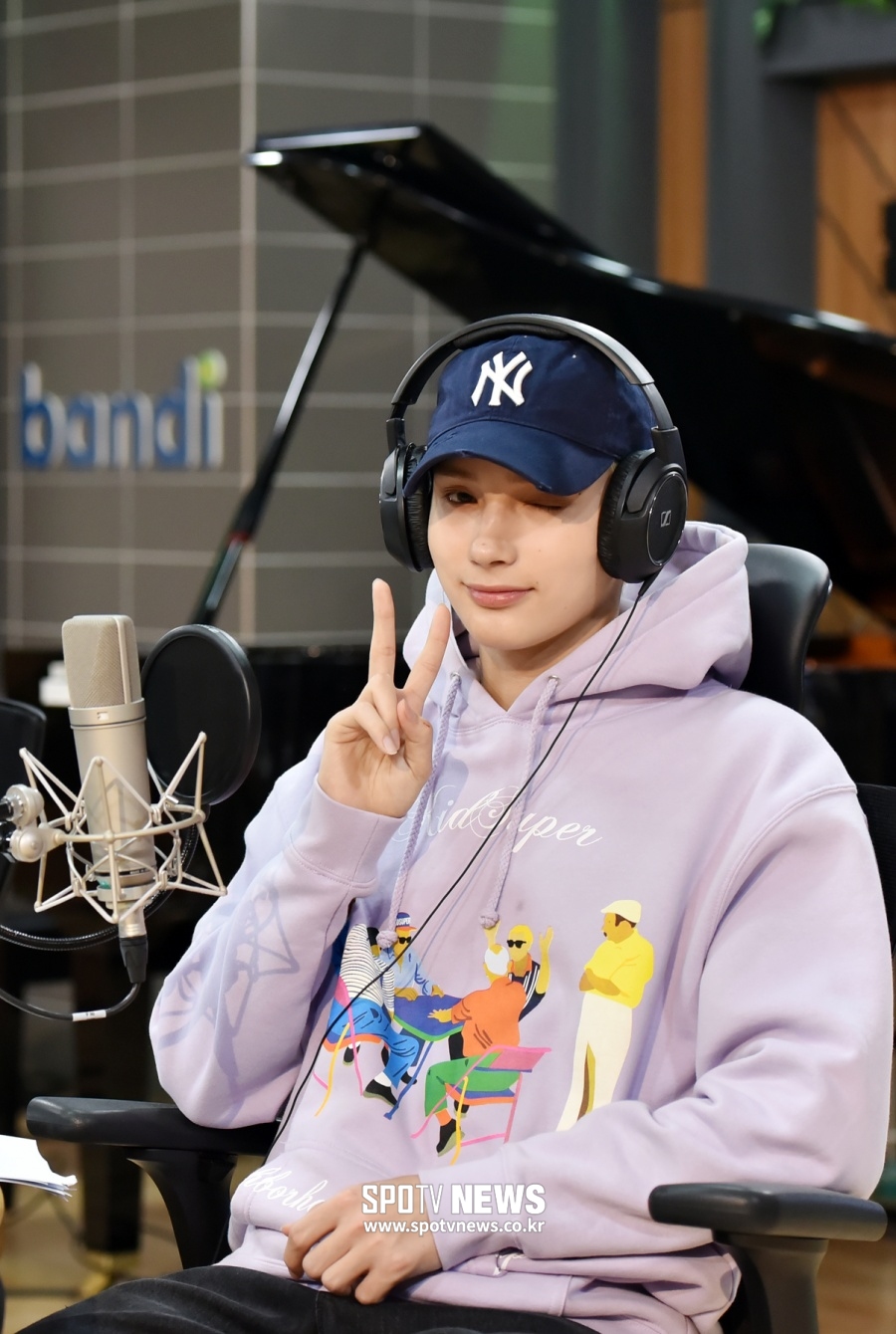 [포토]투모로우바이투게더 휴닝카이 '윙크로 끼부림'