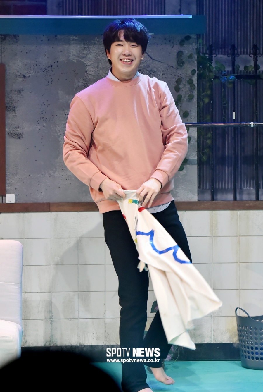 [포토]뮤지컬 '무인도 탈출기' 김동준, 해맑은 미소