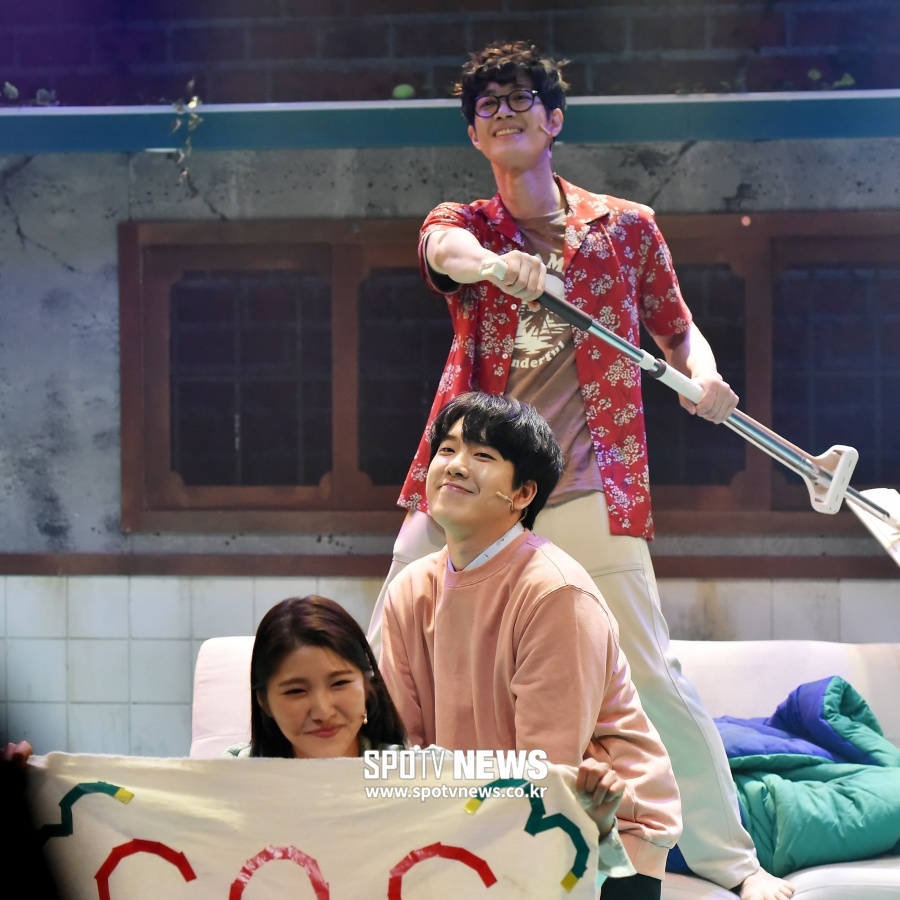[포토]손지애-김동준-박영수 '무인도 탈출기, 많이 보러오세요~'