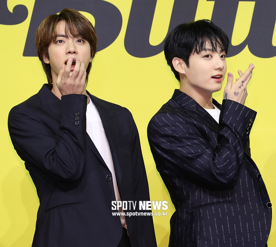 [포토S] 방탄소년단 진-정국, '버터빵 먹어요'