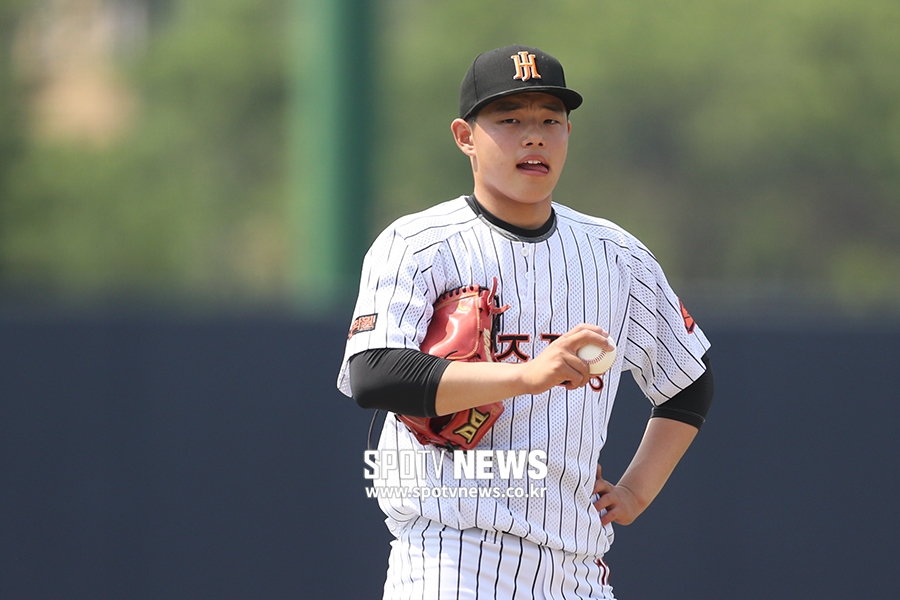 [포토S] 광주진흥고 문동주, '내가 보크라니'
