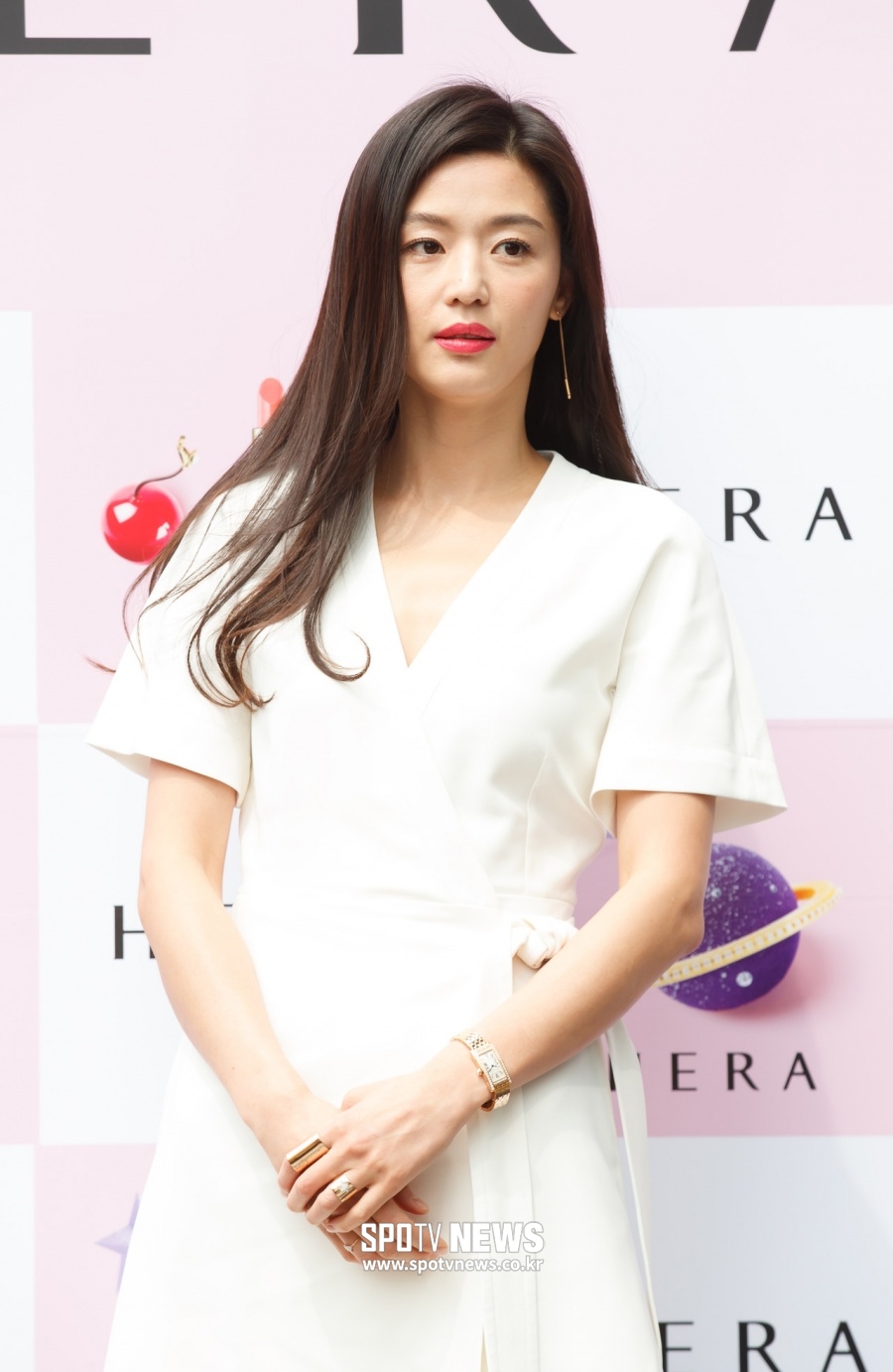 전지현, 결혼 9년만에 난데없는 이혼설