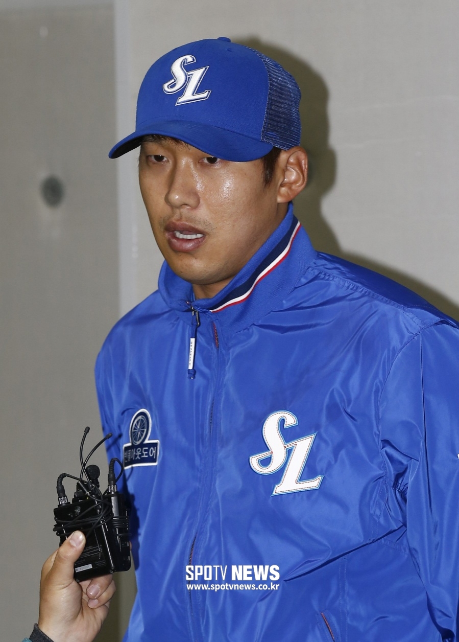 통산 135승 투수의 전격 구속…윤성환은 침묵으로 일관했다