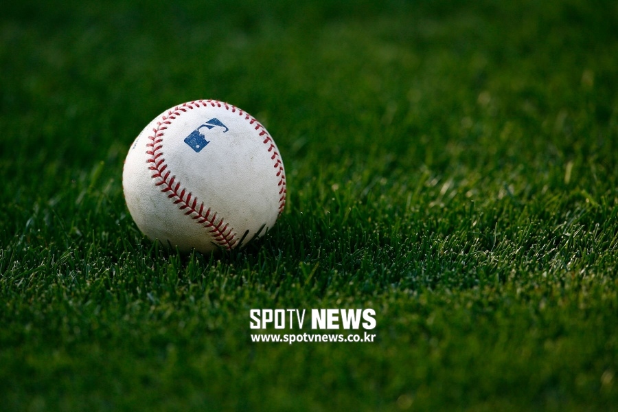 [이현우의 MLB+] 파인타르 규제를 둘러싼 '불편한 진실'