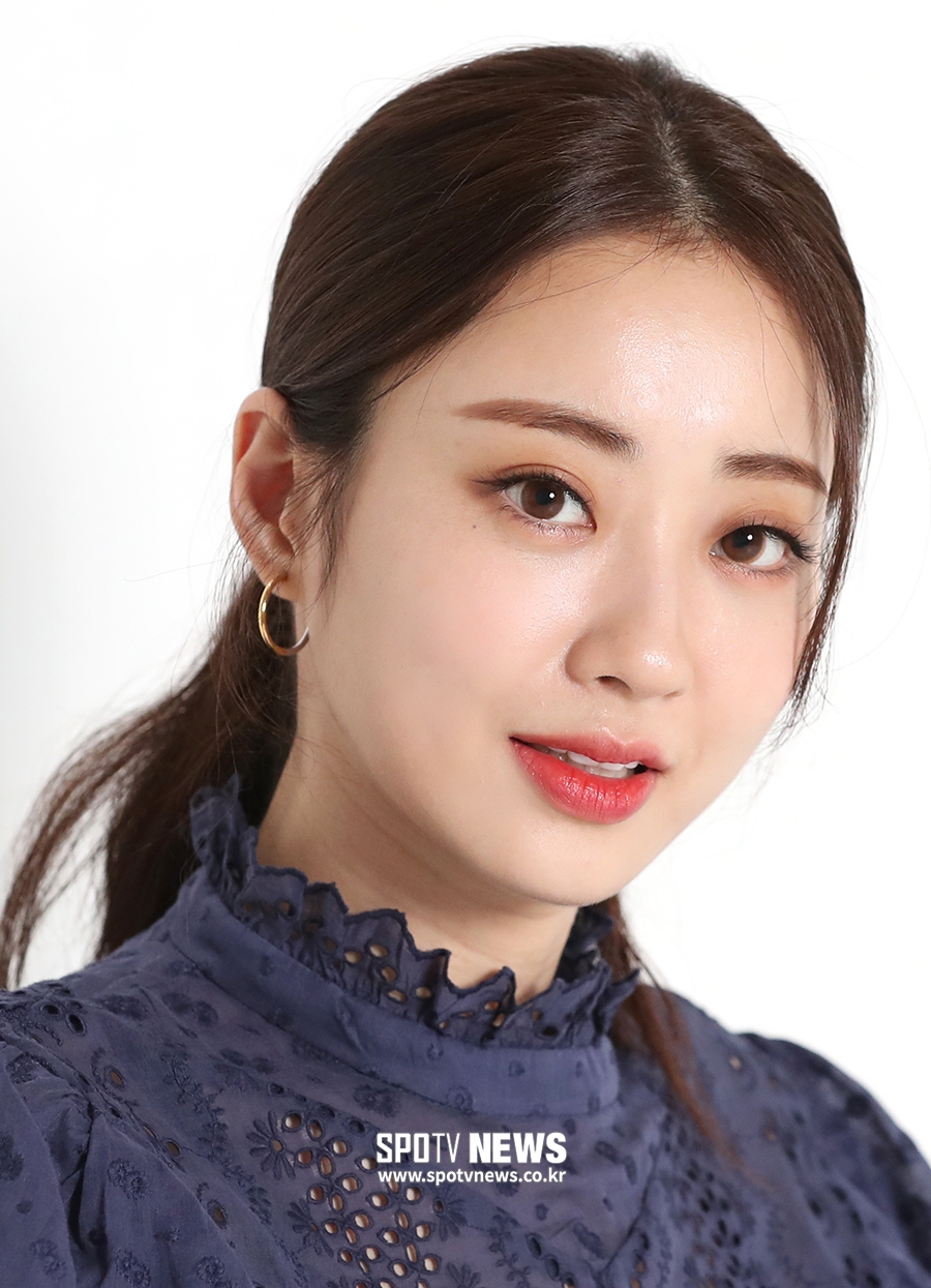 [인터뷰]경리 "무대 갈증 있었는데 …'컴눈명' 나뮤 소환, 연습시간도 행복했다"