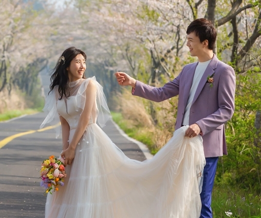 '9월의 신부' 박인영 "♥남친, 첫눈에 반했다…동생 이특도 좋아해"