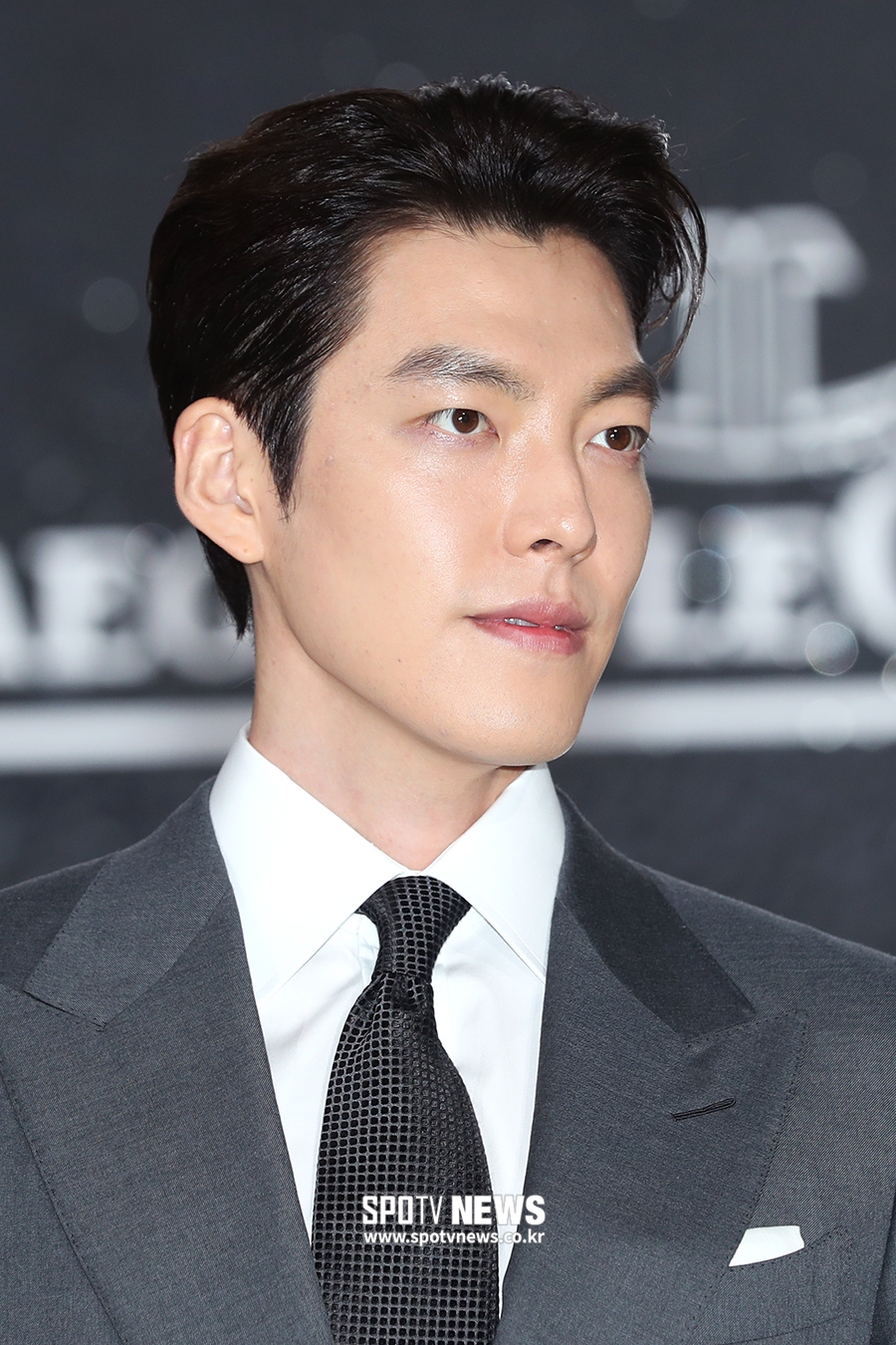 [포토S] 김우빈, 여전한 잘생김