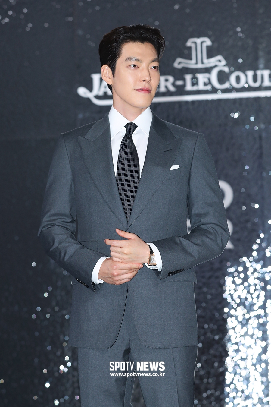 [포토S] 김우빈, 신민아가 반한 비주얼