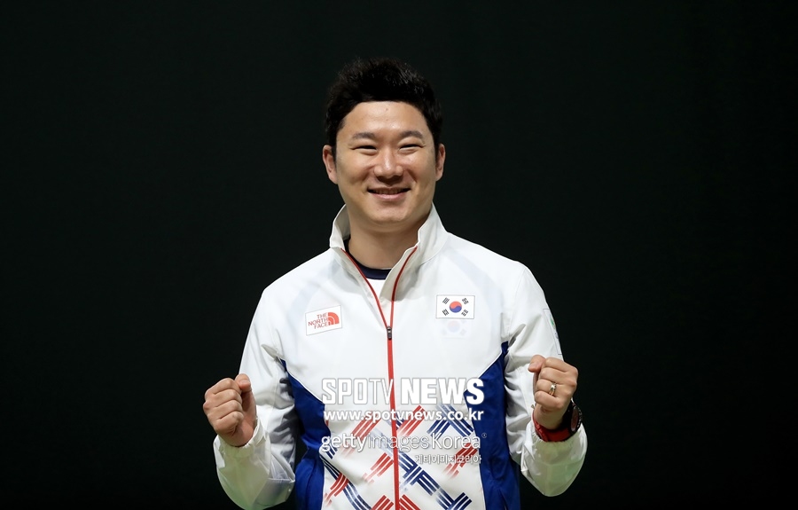 '사격 황제' 진종오 "도쿄 올림픽, 완벽히 준비하겠다"