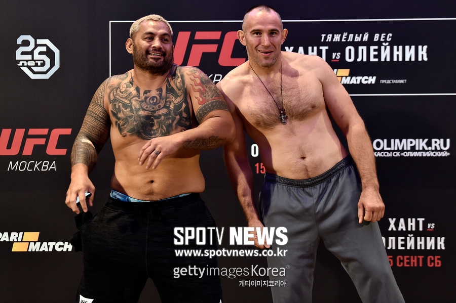 맥그리거 8살 때 데뷔한 UFC 현역 "라떼는 말야…"