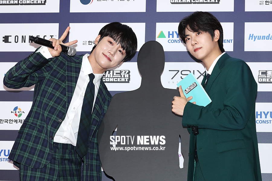 [포토S] 골든차일드 장준-지범, 귀엽게