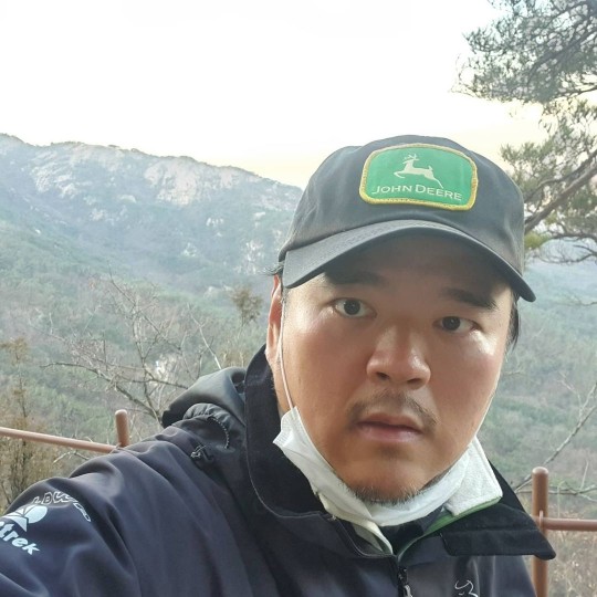 '임채원♥' 최승경, 누굴 저격하는 걸까…"스무살이상 차이, 까불지마"