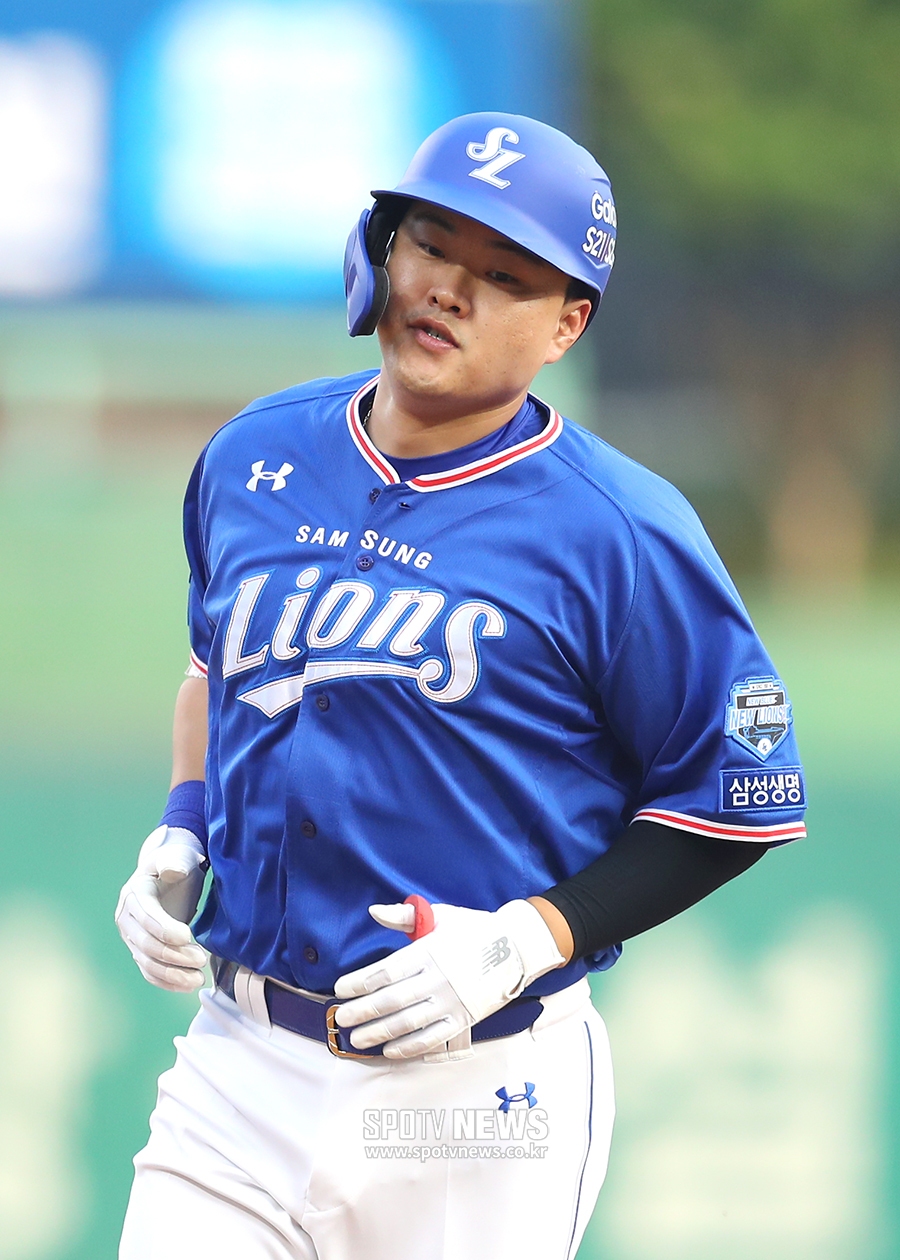 [포토S] 솔로포 날린 오재일