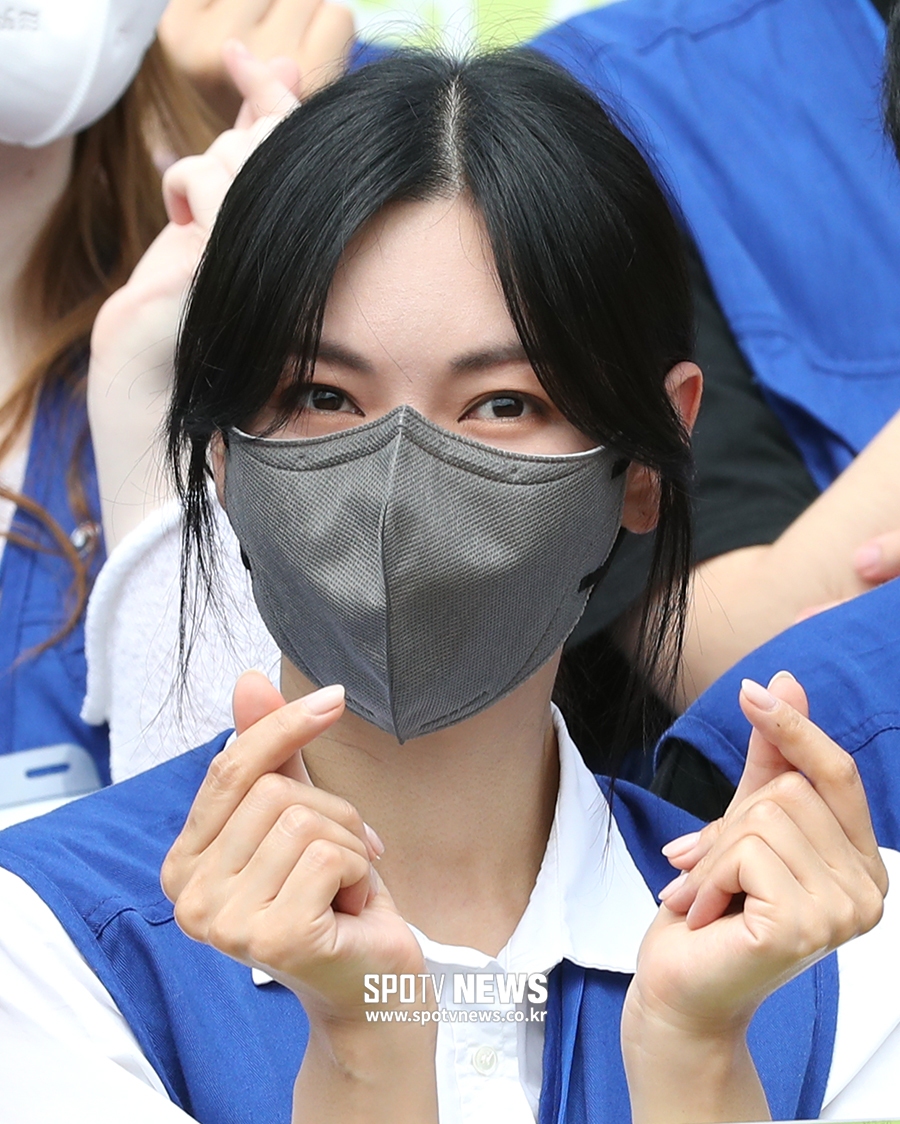 [포토S] 김소연, '행복을 나눠요'