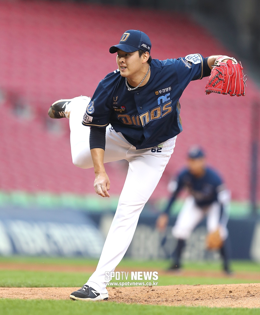 [포토S] 역투하는 NC 선발 송명기