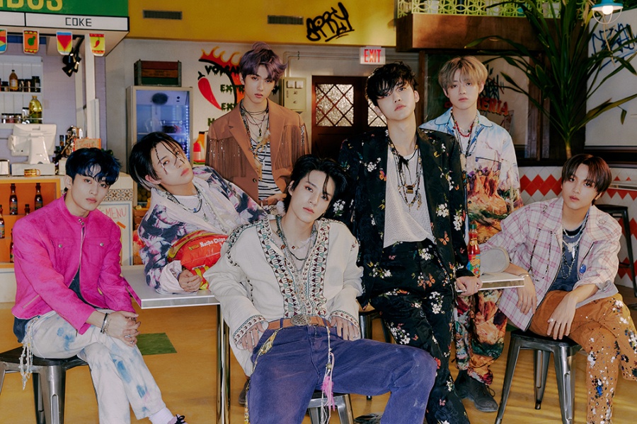 NCT 드림, 정규 1집으로 올해 상반기 '음반킹'…가요계 휩쓴 '트리플 밀리언셀러'