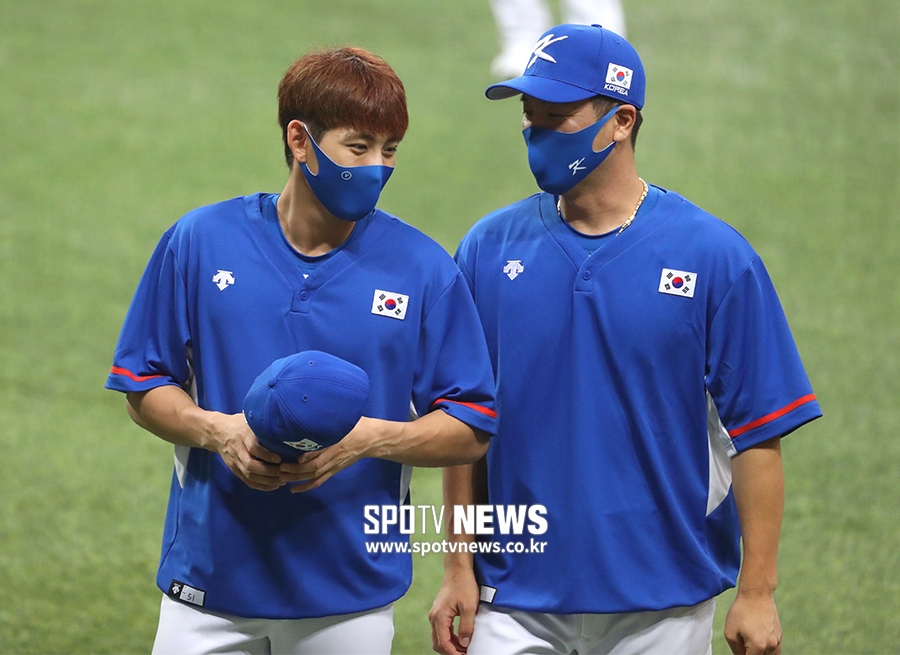 [포토S] 이정후-강민호, '속닥속닥'
