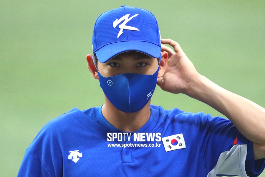 [포토S] 이정후, '가슴에 태극마크 달고'