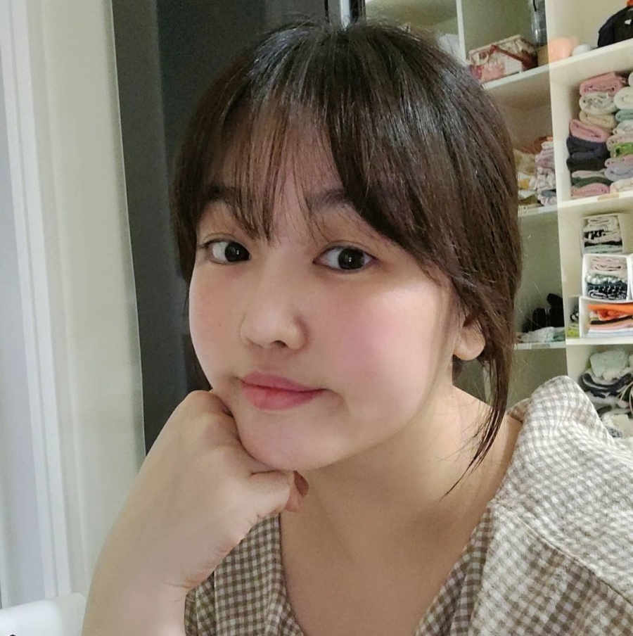 정미애, 큰딸로 착각할 복숭아 피부…4남매 낳고도 '송혜교 닮은꼴'