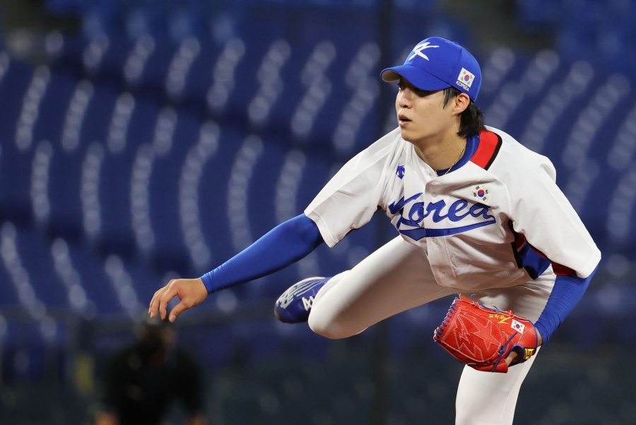 [도쿄올림픽] 원태인, 이스라엘 킨슬러에 피홈런…0-2 선취점 허용