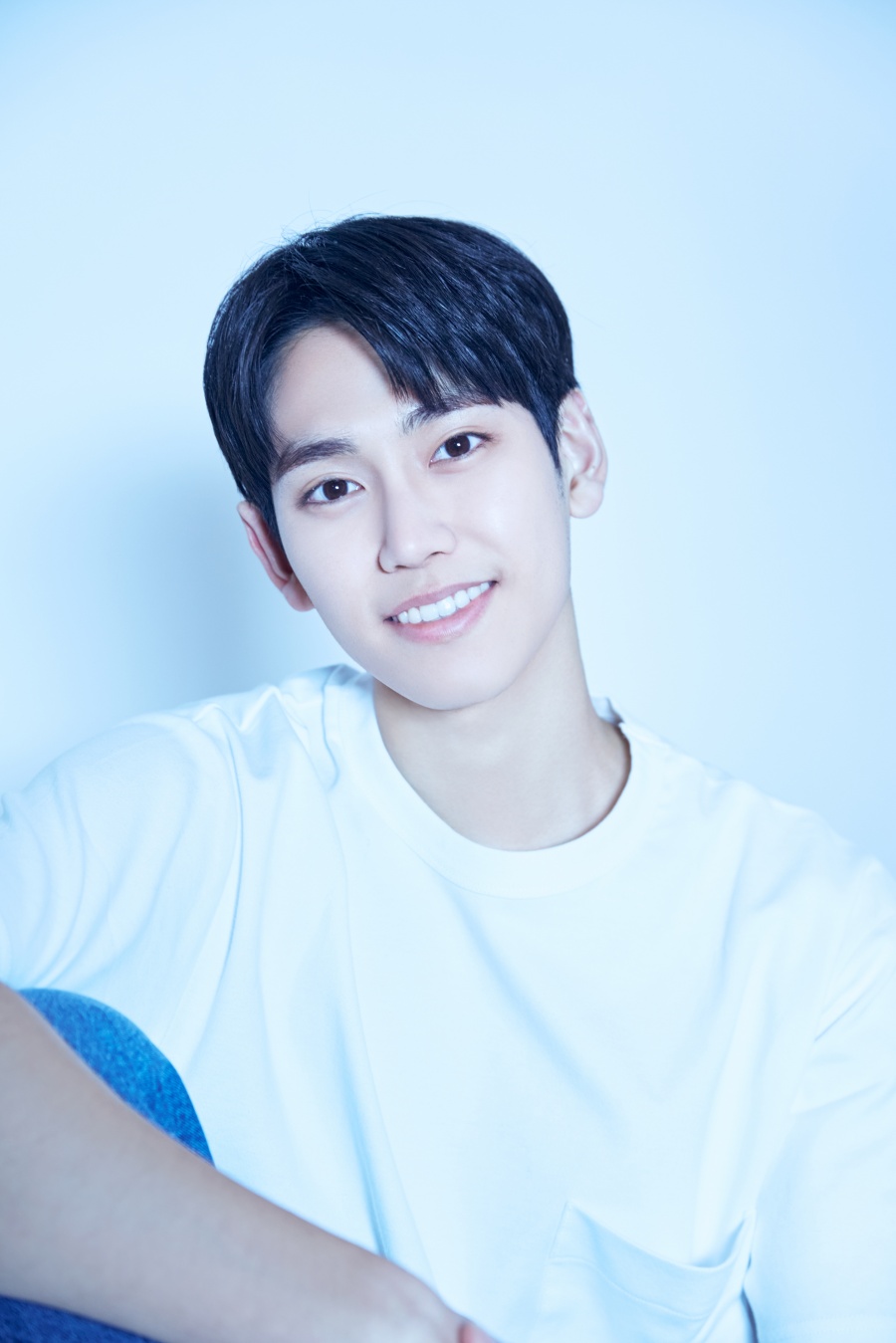 신예 김하준, '새가수'도 찢은 '만찢남'…청량한 음색+미소년 비주얼