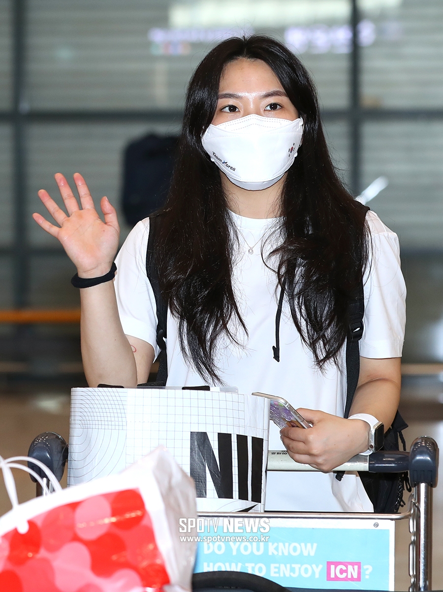 [포토S] 김수지, '도쿄올림픽 마치고 돌아왔어요'