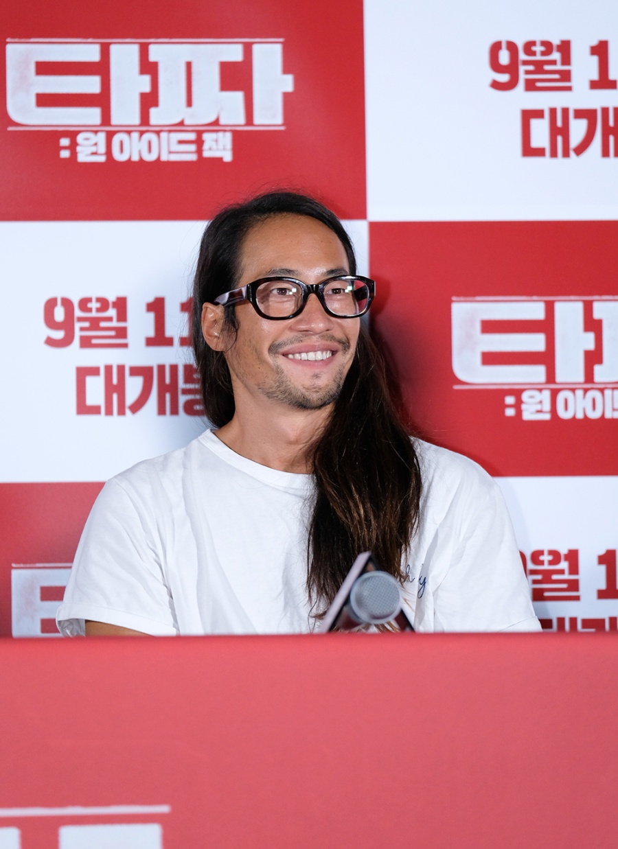 [단독]류승범, 가족과 귀국해 제주서 자가격리→광고촬영으로 연예계 복귀(종합)