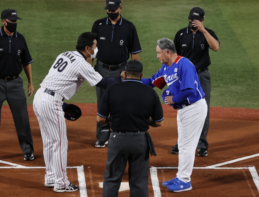 [SPO진단③] 4위 김경문과 금메달 이나바…같지만 달랐던 '전임감독제'