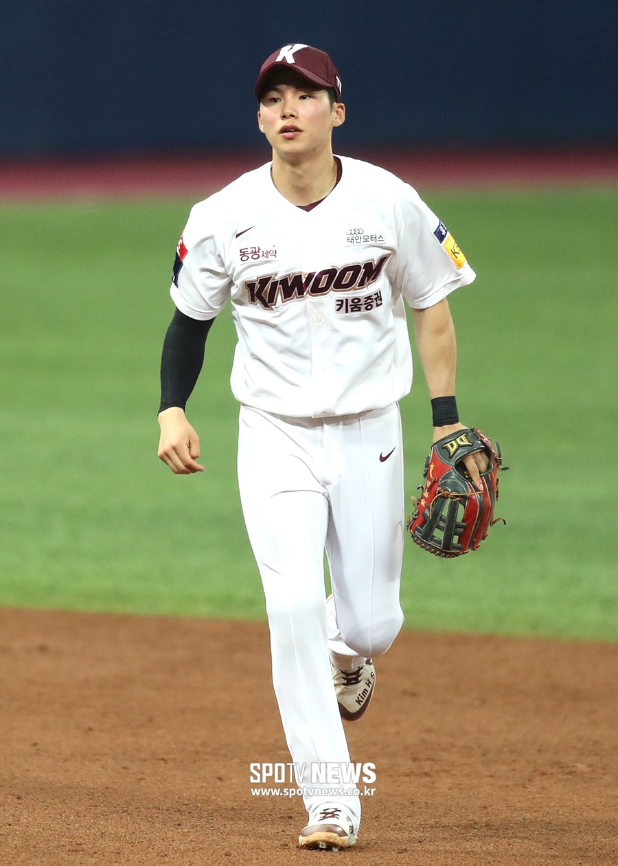 [포토S] 김혜성, '만 22세' 키움의 새 캡틴