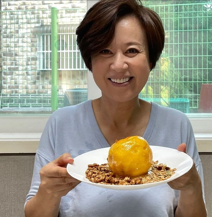 '이봉원♥' 박미선, 딸이 해준 점심에 '찐 미소'…효녀 둬서 좋겠어요