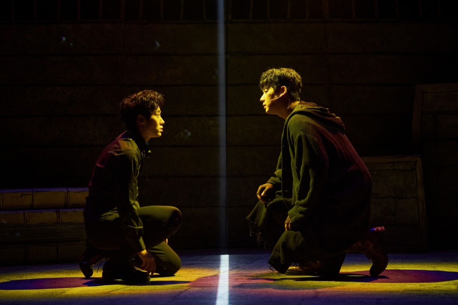 '개와 고양이의 시간', 14일 개막…프리뷰부터 전석 매진