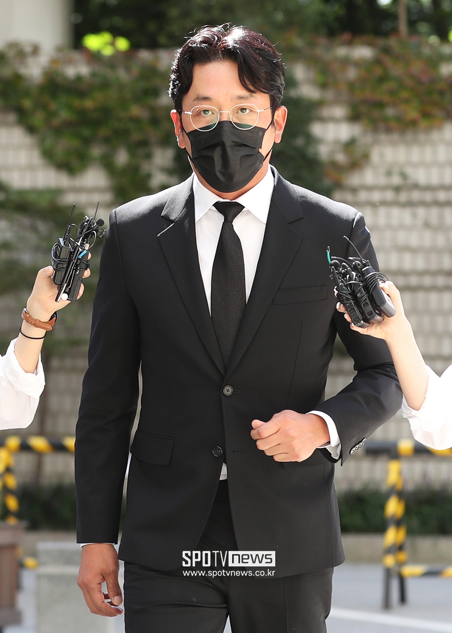 [포토S] 선고 공판 출석하는 하정우