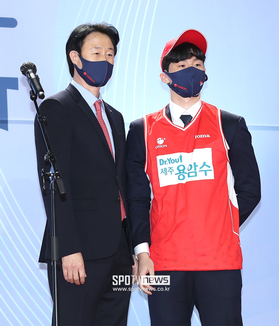 [포토S] 연세대 이정현, 전체 3순위로 오리온행