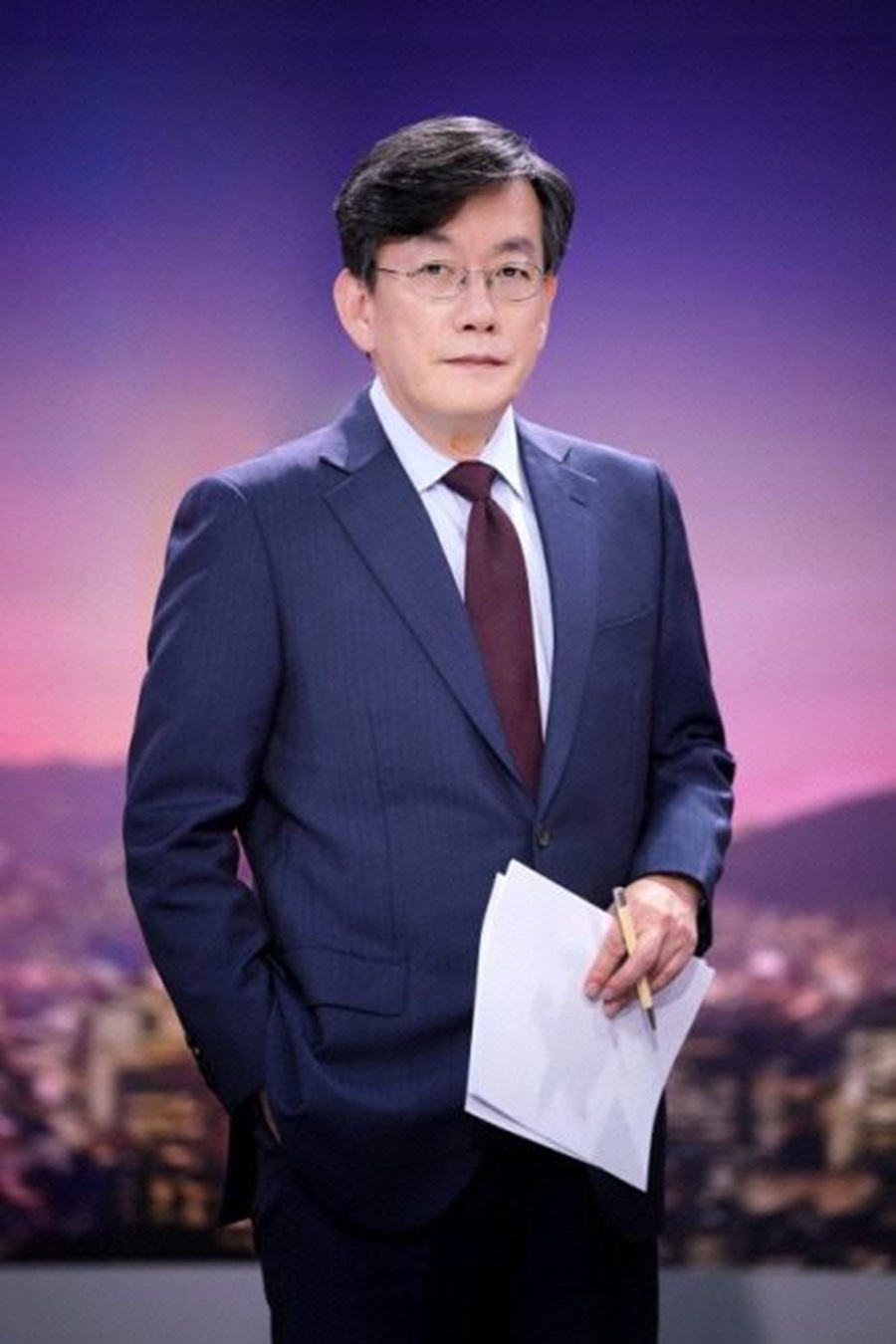 JTBC "손석희 사장, 30일 순회특파원 발령…부임지 미정"[공식]
