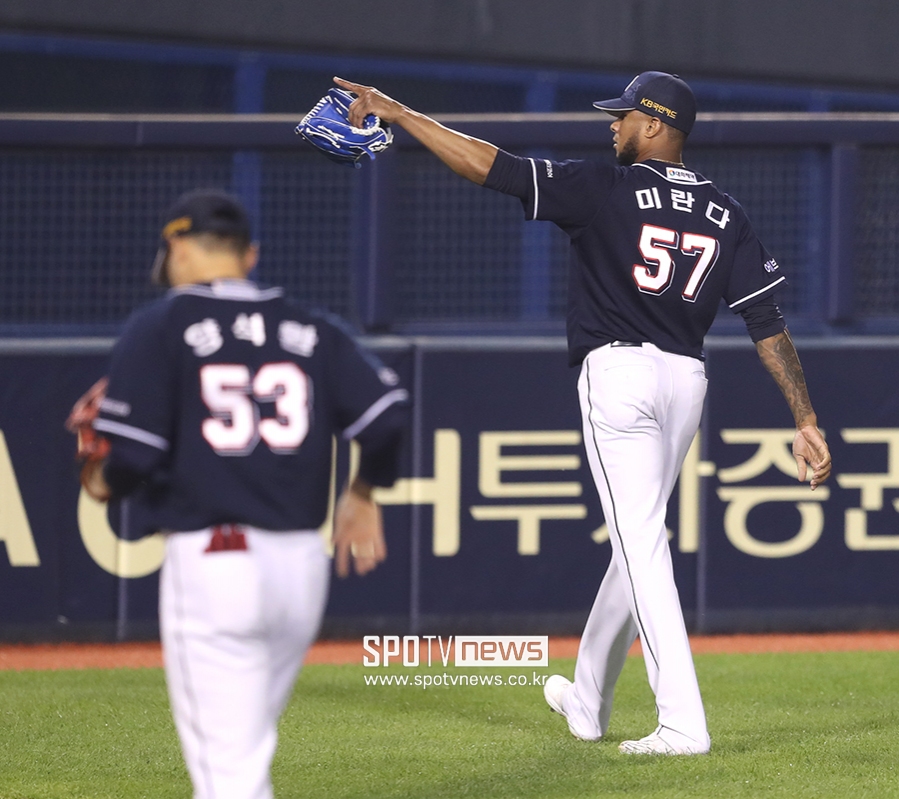 [포토S] 미란다, 7회까지 무실점 호투