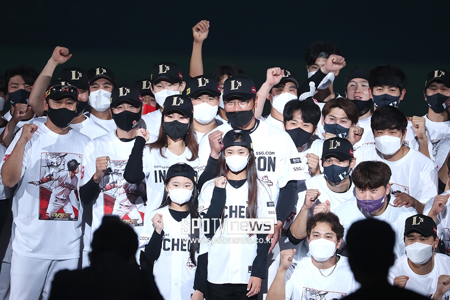 [포토S] '아듀 가을정권'