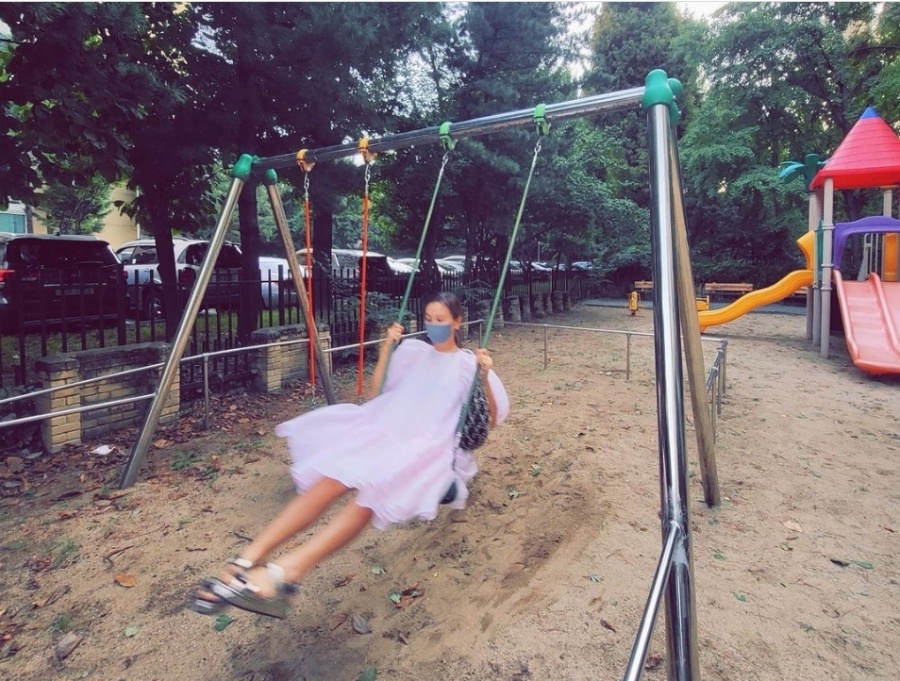 '장동건♥' 고소영, 공주드레스 입고 그네 타는 애둘맘…뭘해도 아름다워