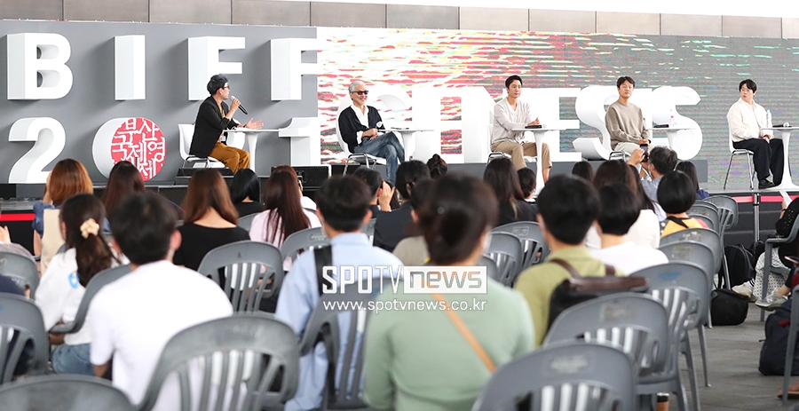 [포토S] '행복의 나라로' 부산영화제 오픈 무대