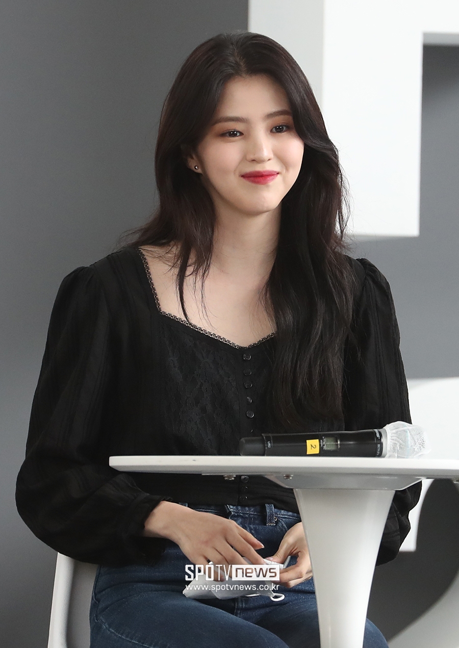 [포토S] 한소희, 청초한 비주얼