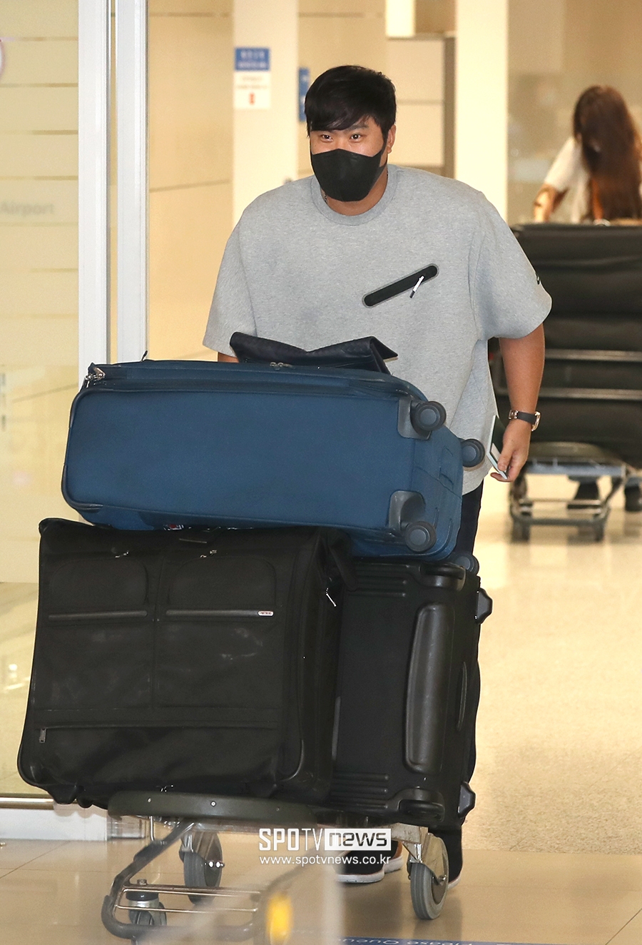 [포토S] 류현진, '시즌 마치고 돌아왔어요'