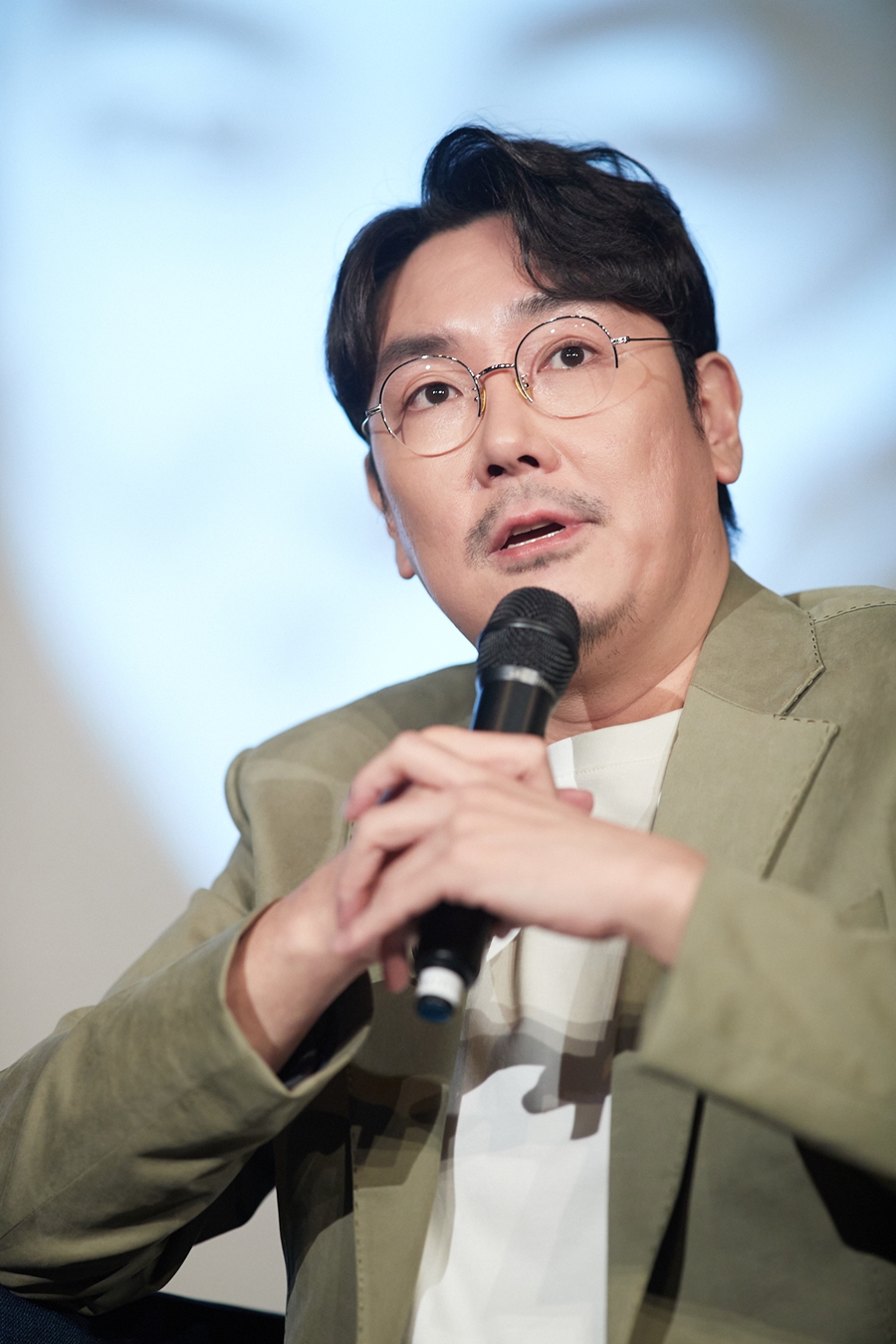 [BIFF]현장중계! 조진웅이 "인류가 연기를 해봤으면 좋겠다" 한 이유[종합]