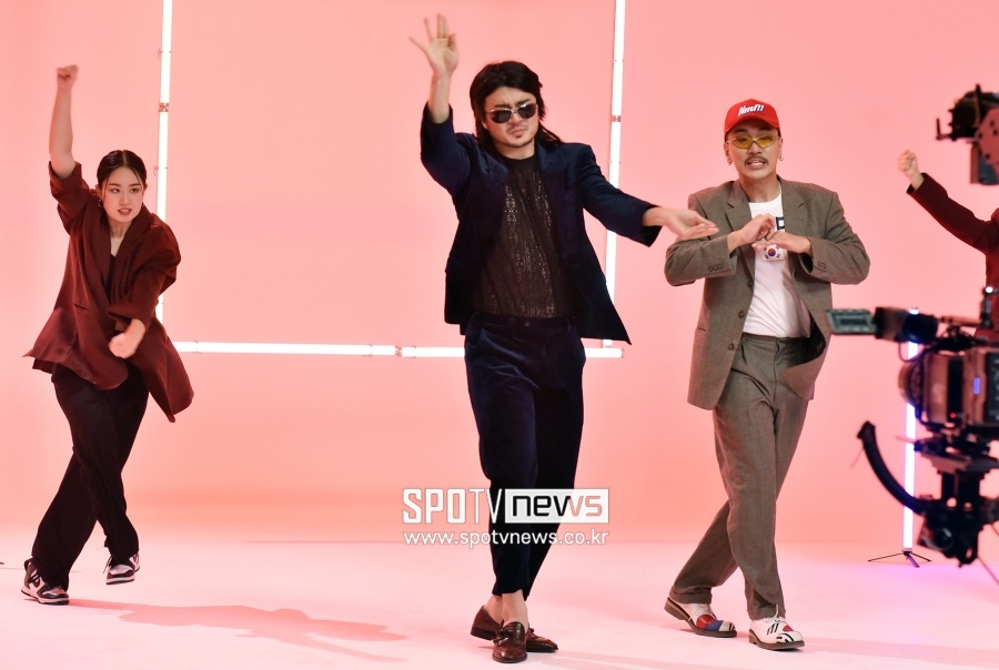 [포토]'나몰라패밀리' 이인조-김홍남, 훅 효우와 그룹 결성했나