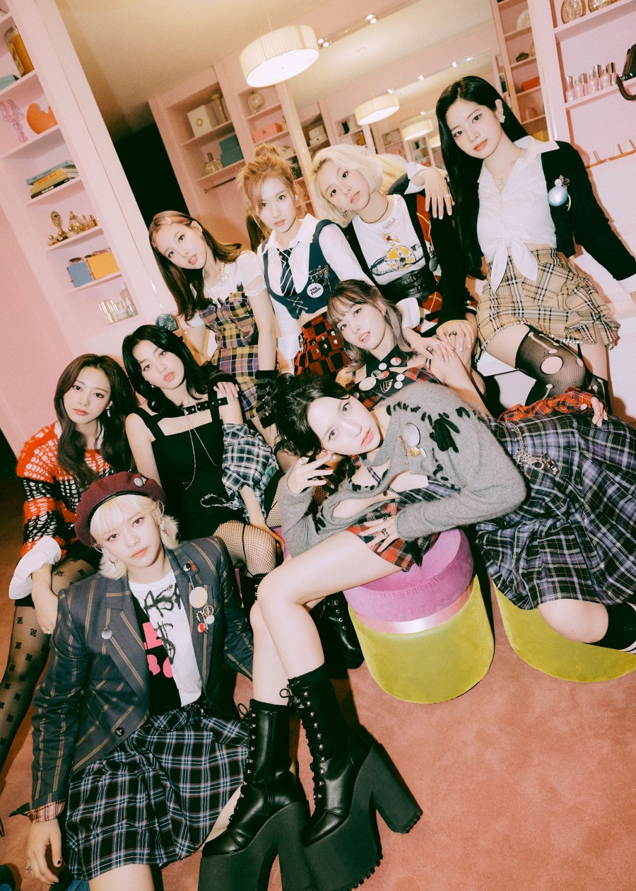트와이스, 첫 영어싱글 '더 필즈'로  美 빌보드 '핫100' 83위 진입