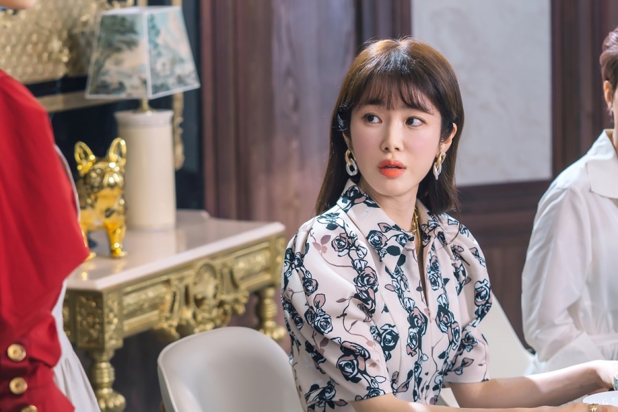 '원더우먼' 송승하, 예쁜데 얄미워…'큐트맛' 모두까기 인형