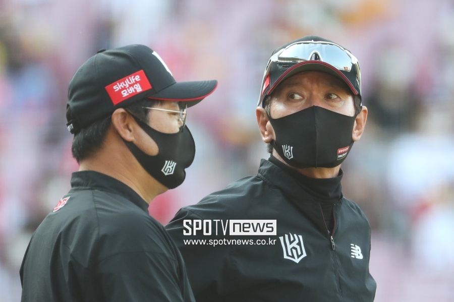 "미안하다" 연신 외친 사령탑…공신들도 피하지 못한 칼바람
