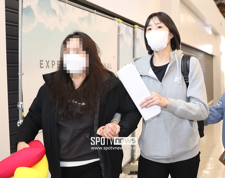 [포토S] 그리스로 출국하는 이재영
